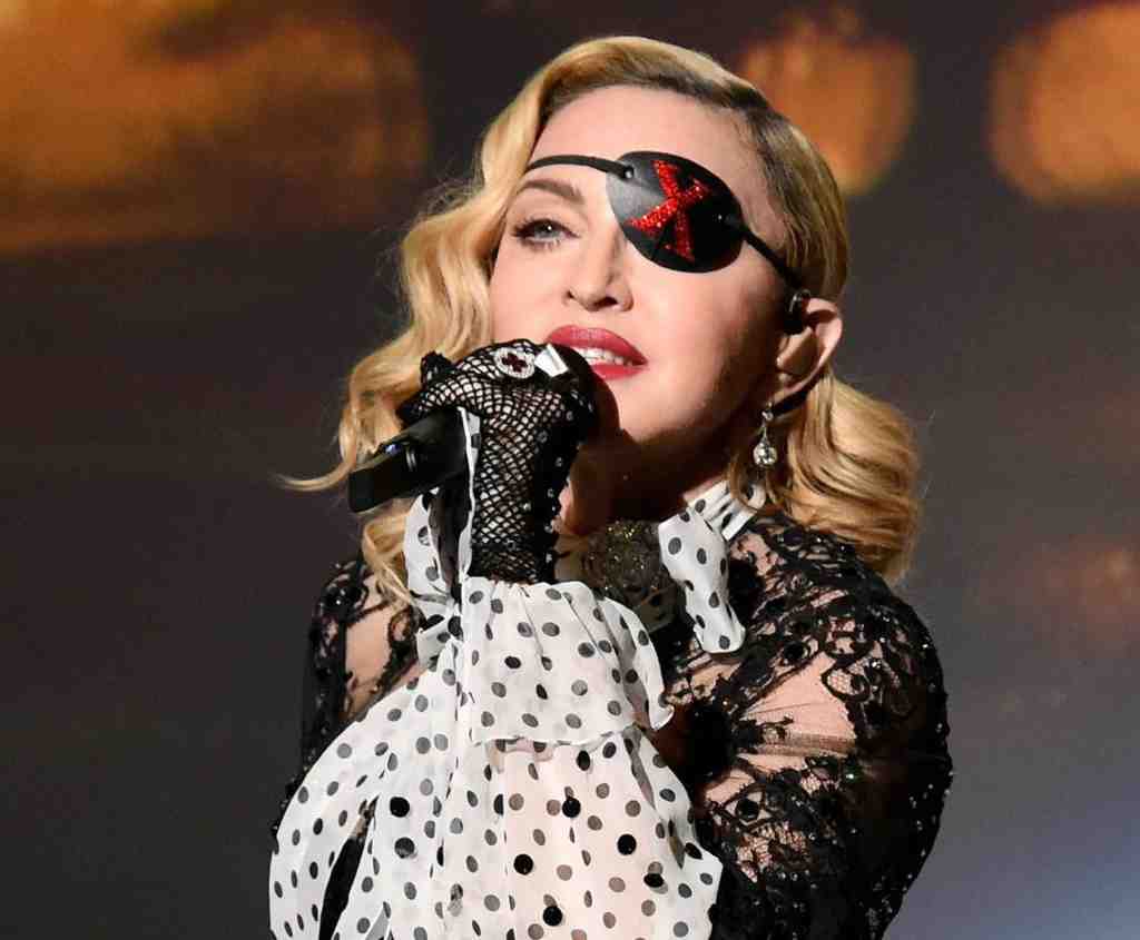 Madonna Falls Out Of Chair During Washington Stage Performance