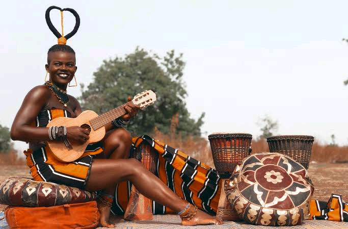 Wiyaala Spotlights Traditional Fugu Smock Months After Being Crowned Global Fugu Queen