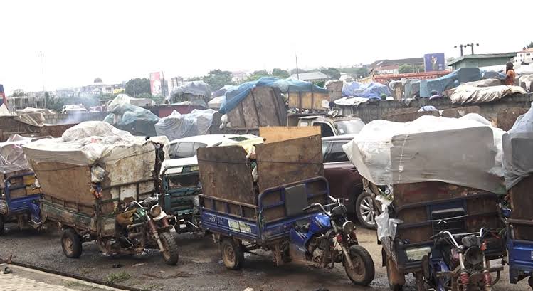 Traders, Mechanics Raise Concerns Over Odour And Congestion At Achimota Waste Station
