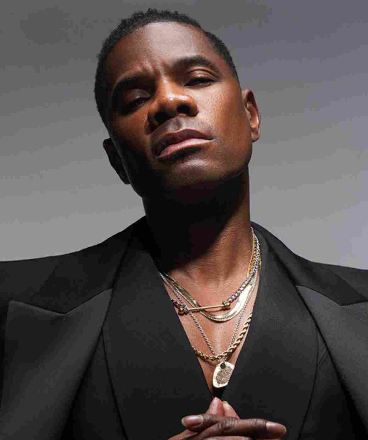 Kirk Franklin Issues Apology for Attire and Dance Moves During Jamaican Performance