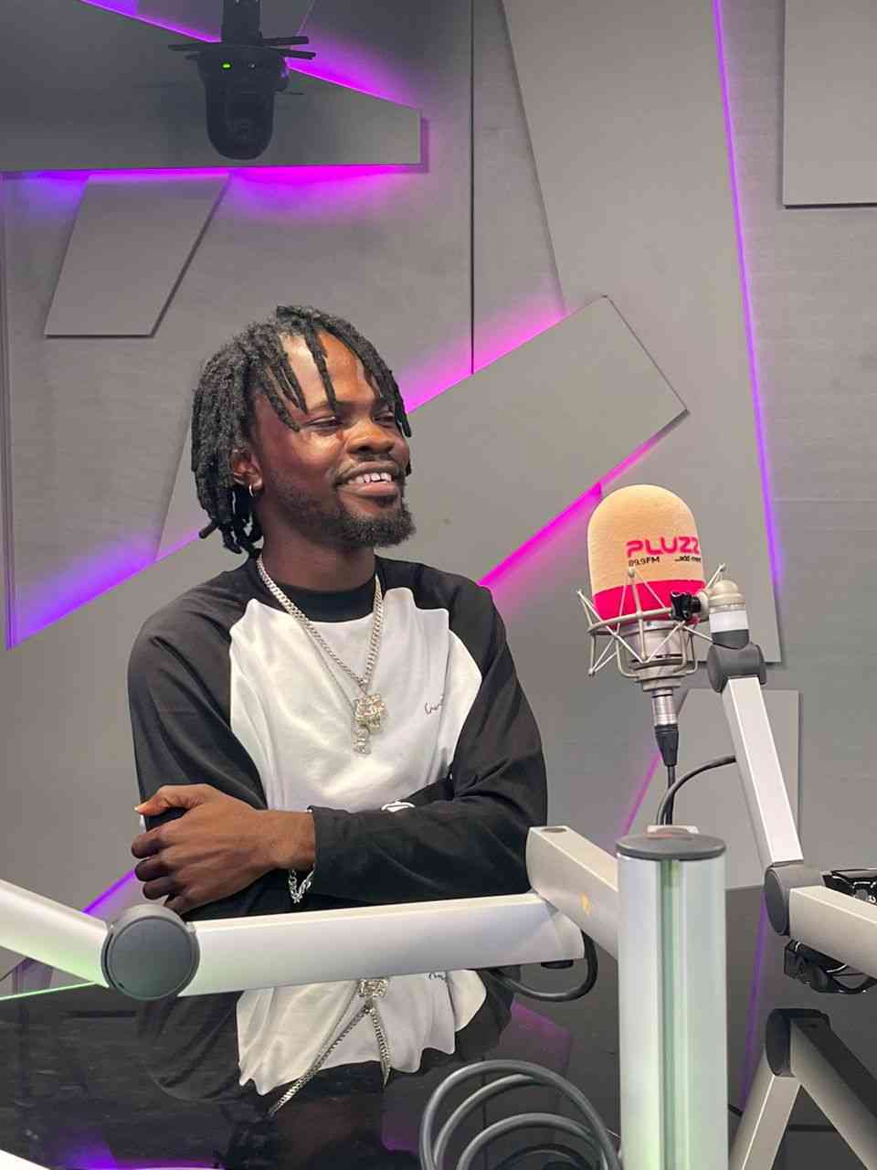 Music Is My Therapy – Fameye
