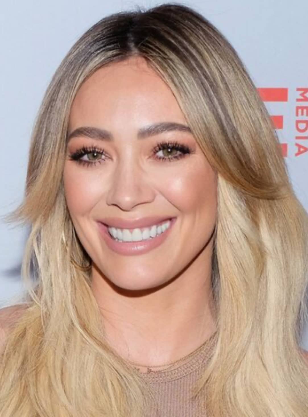 Hilary Duff Signs Record Deal With Atlantic, Teases First Album in Nearly a Decade