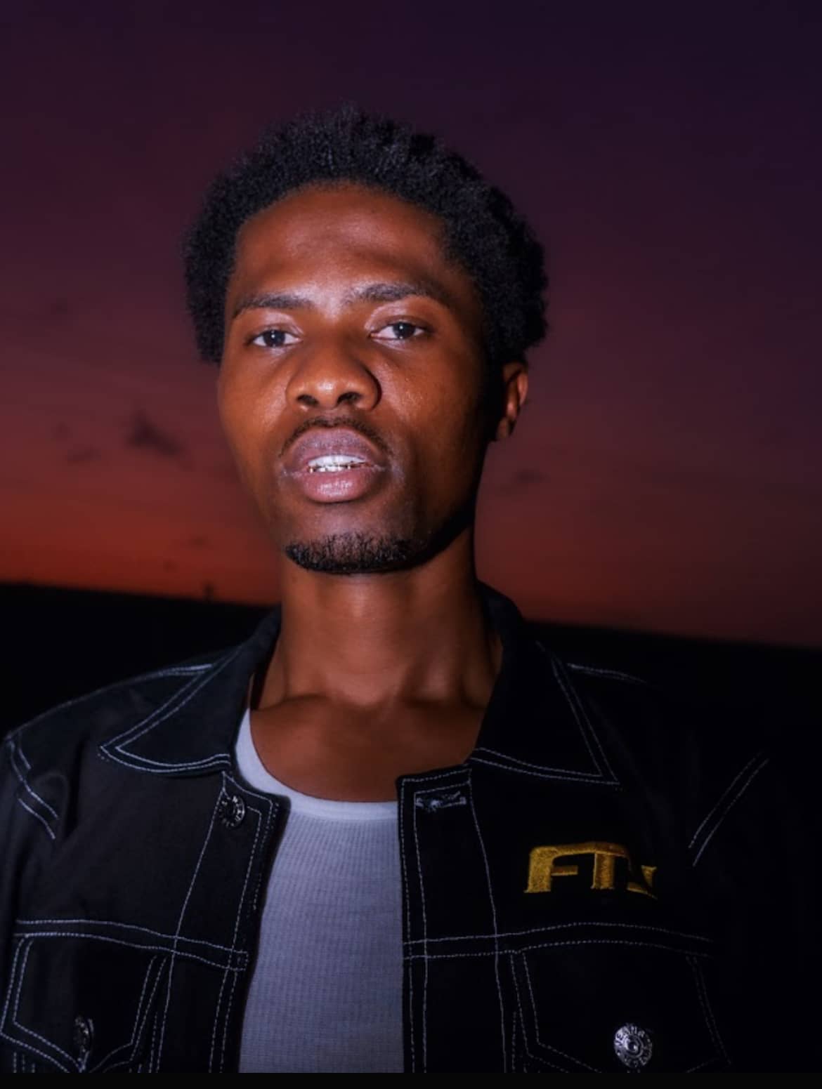 Kwesi Arthur Previews New Single Featuring King Promise at UHAS Concert