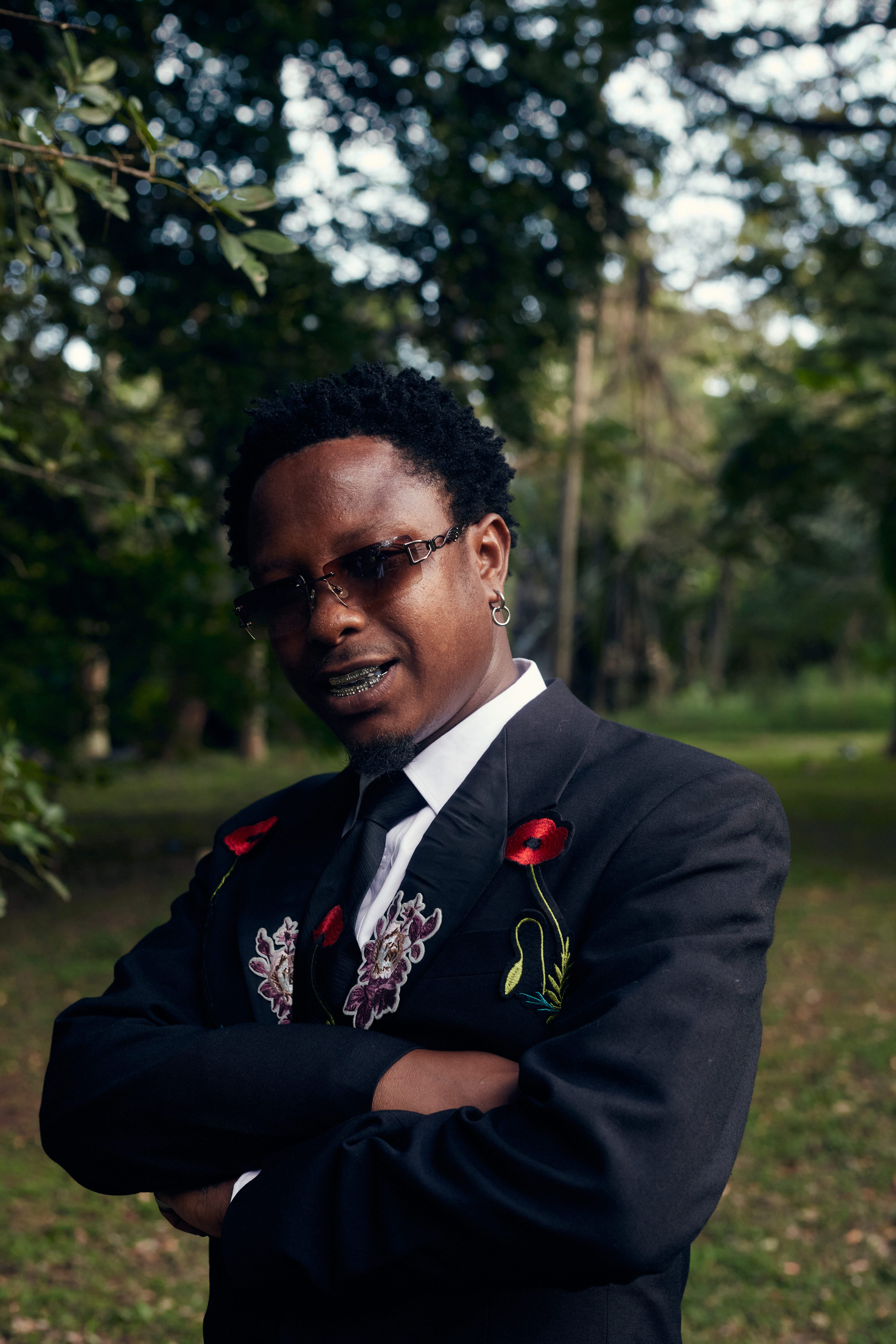 Kelvyn Boy BLUETICKS The World