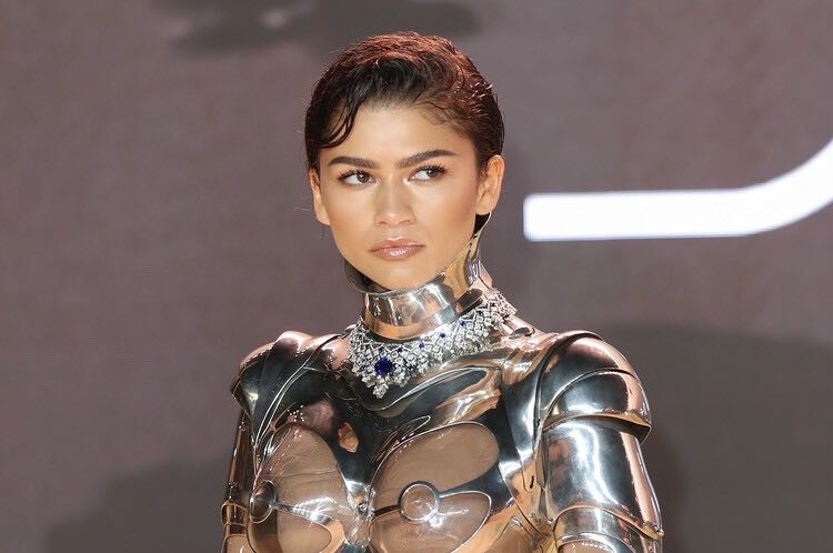 Zendaya Turns Heads in Vintage Mugler Robot Suit at Dune: Part Two