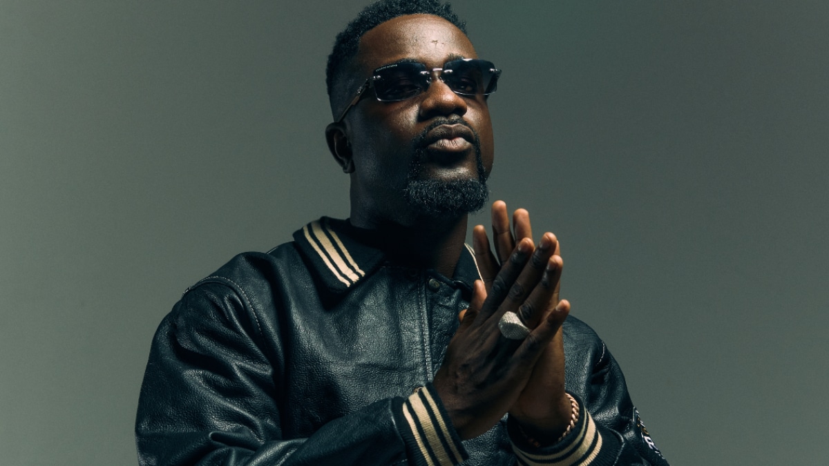 Sarkodie Teases New Track With TeePhlow Produced By Da’Hammer