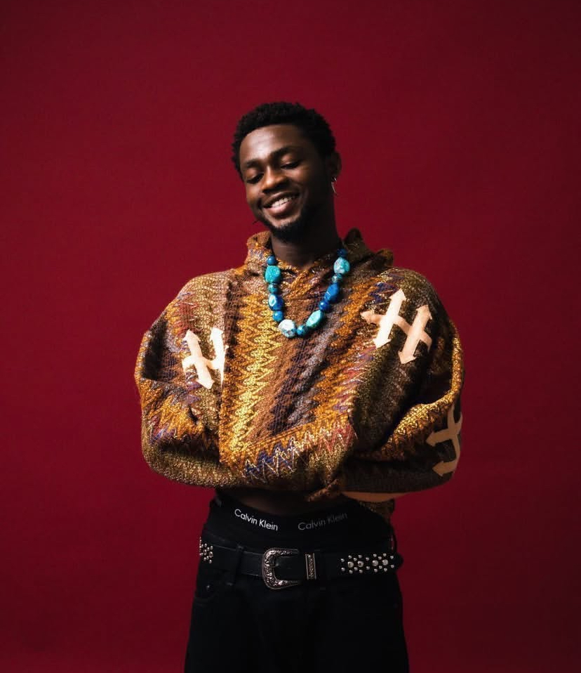 Omah Lay Visualizes WAIST