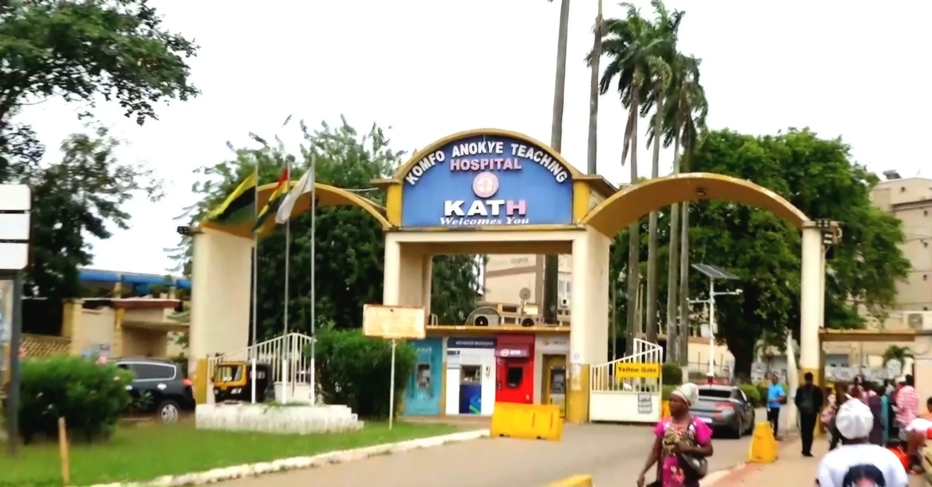 Komfo Anokye Doctors Suspend Industrial Action After Otumfuo’s Intervention