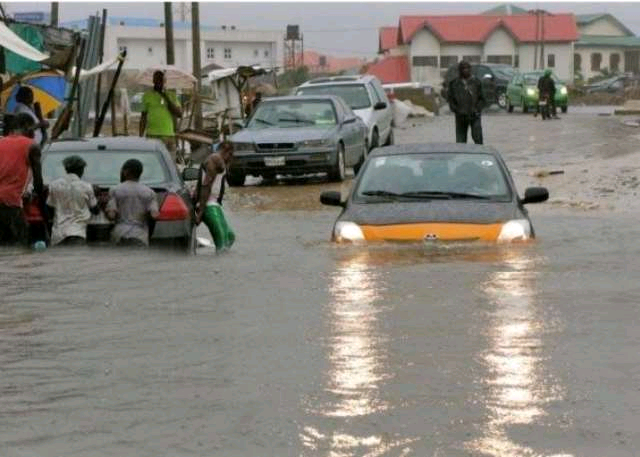 Accra Calls For Noah’s Ark As Devastating Floods Submerge The City