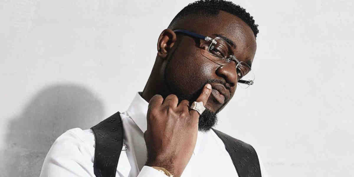 Sarkodie's Rapperholic Rebirth ; A Befitting Culmination To The Celebration Of History