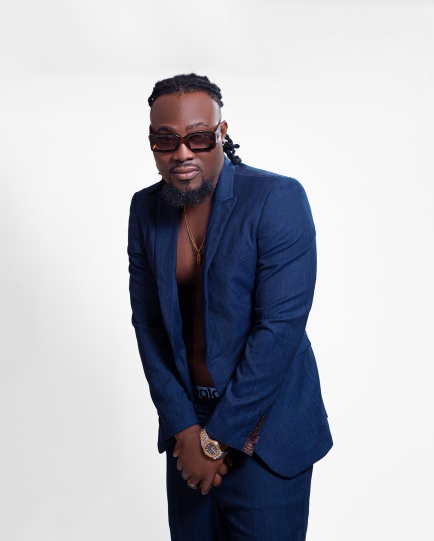 Mula Gad Is A GLOBETROTTER