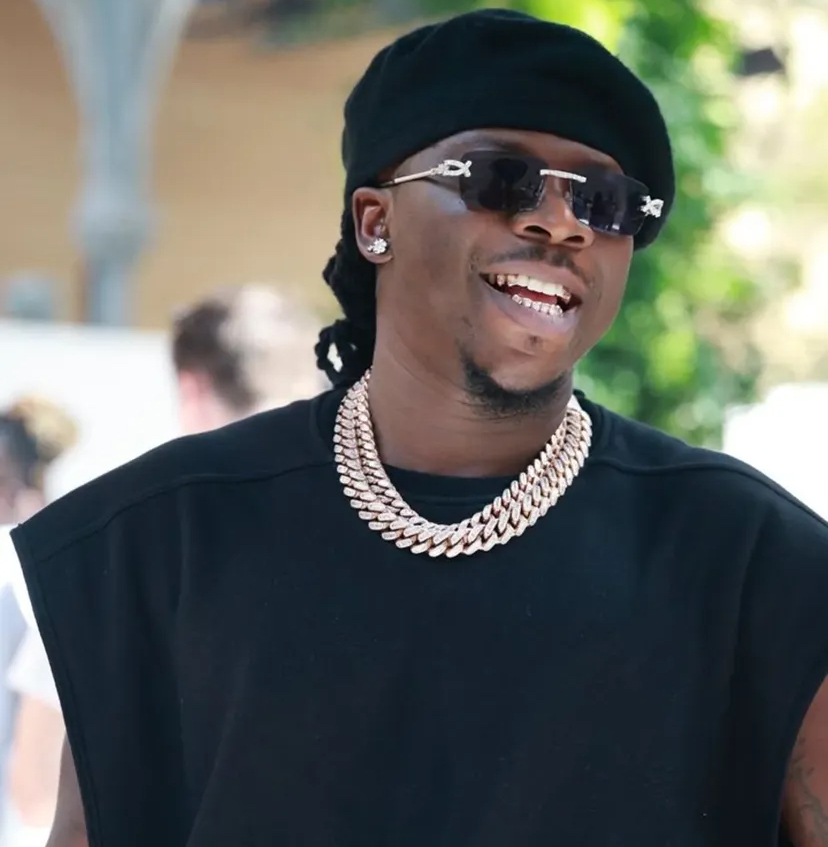 Stonebwoy Pledges Annual Free Concert For Nsawam Prison Inmates