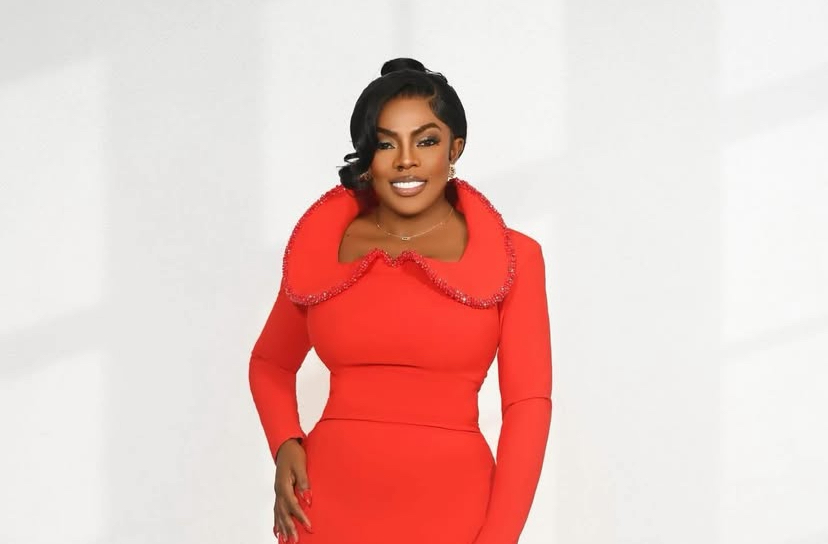 Nana Aba Anamoah Brings WOMEN OF VALOUR Conference To London