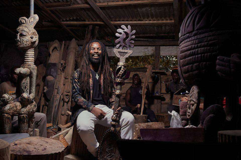 Rocky Dawuni delves into his Highlife Music Roots in New Video “Woara” - WATCH